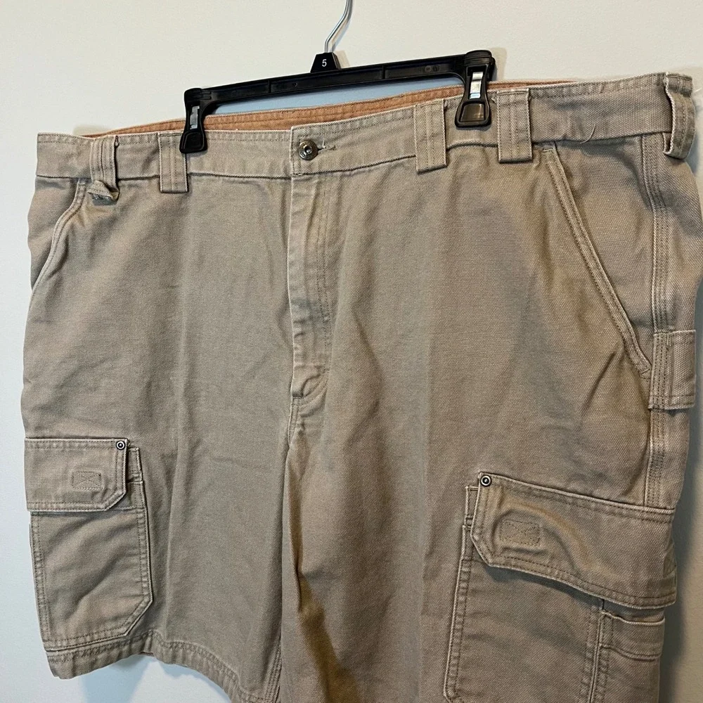 Duluth Trading Co Men 48 Khaki Fire Hose Cotton Canvas Cargo Work Shorts Tan